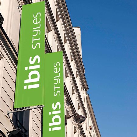 Ibis Styles Paris Republique Le Marais Hotel Exterior foto